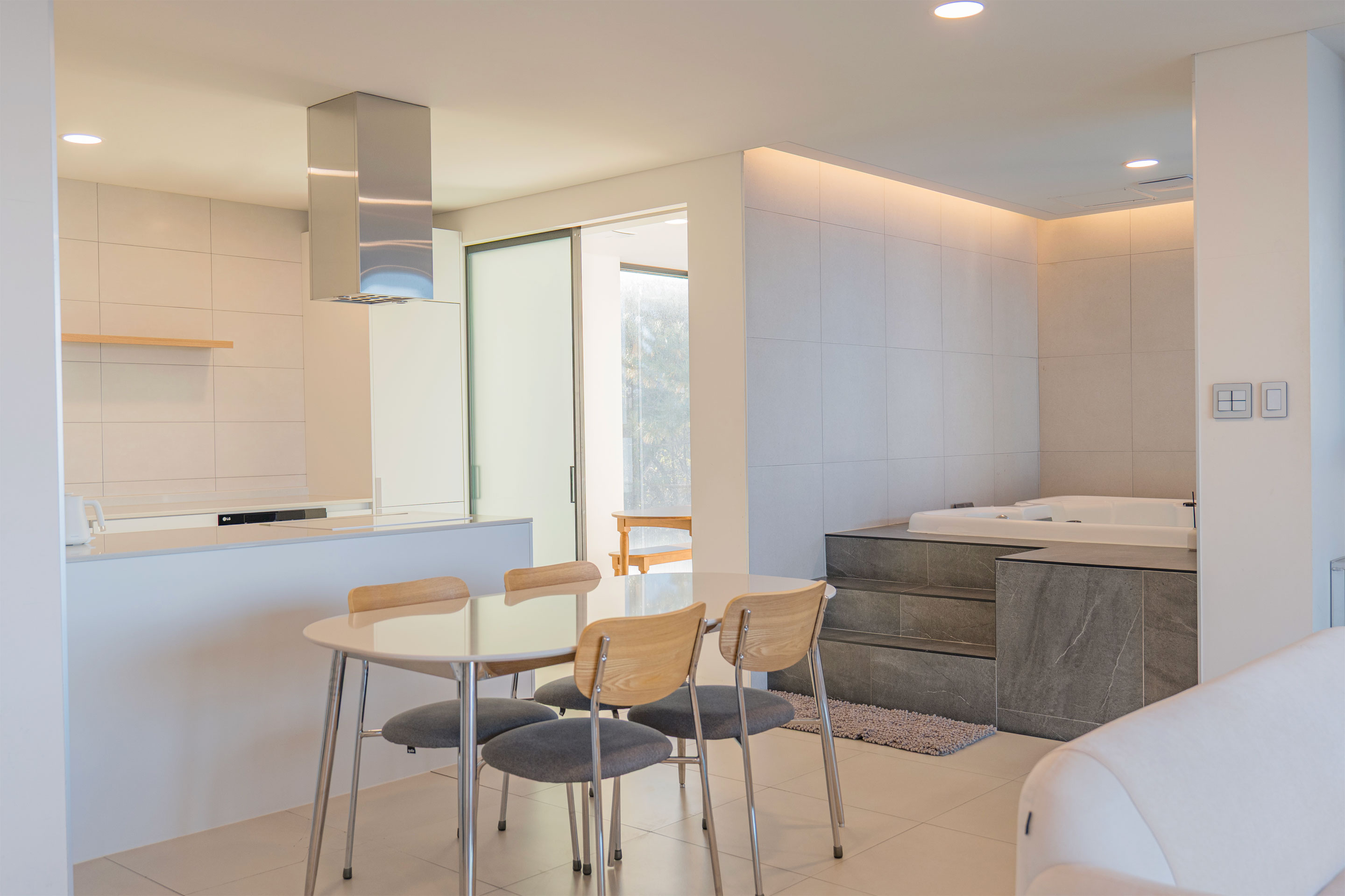 레드콩 미디엄 2606의 3F 웨이브 스위트