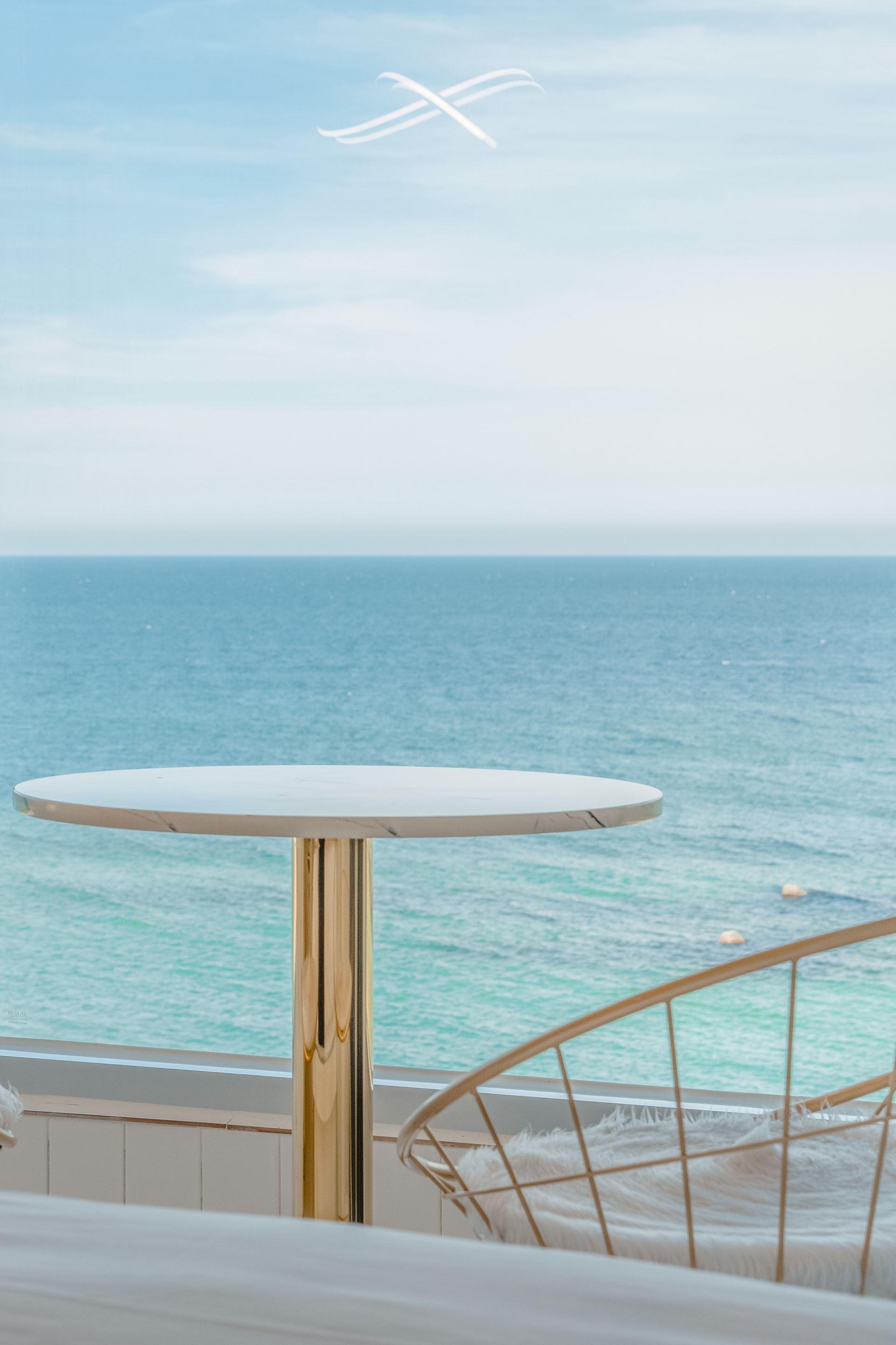 레드콩 미디엄의 카페